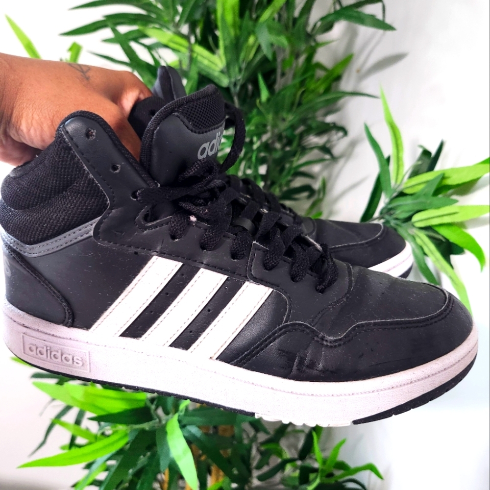 ‼️SALE‼️ADIDAS HIGH TOP SNEAKERS